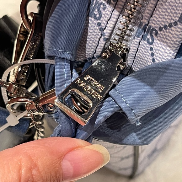 💙 Steve Madden Ocean Bfern 2 Purses in One Cross Body Bag and Credit Card Case - Picture 7 of 17